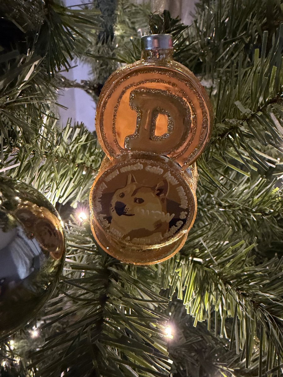 Love the one my wife got me 
$DOGE 
$DFAT 🐾 🖤 
#Doginals