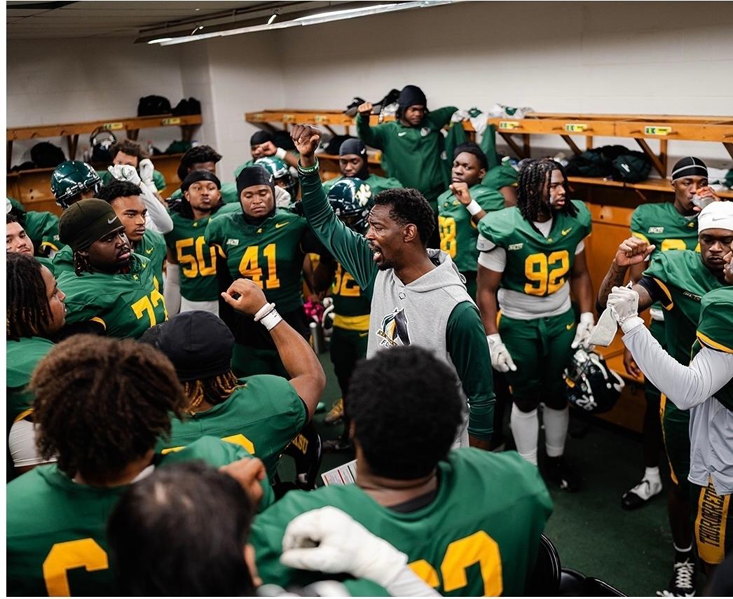 Kentucky State key players against Newberry, SC opening round of DII Playoffs

QB Denim Johnson 1,358 yards ~ 12 TDs
QB Torrence Bardell 1,208 yards ~ 13 TDs
RB Jaylen Middleton 693 yards ~ 11 TDs
WR Darius Cyprian 867 yards ~ 8 TDs
WR Jon McCall 725 yards ~ 10 TDS
LB Mataye