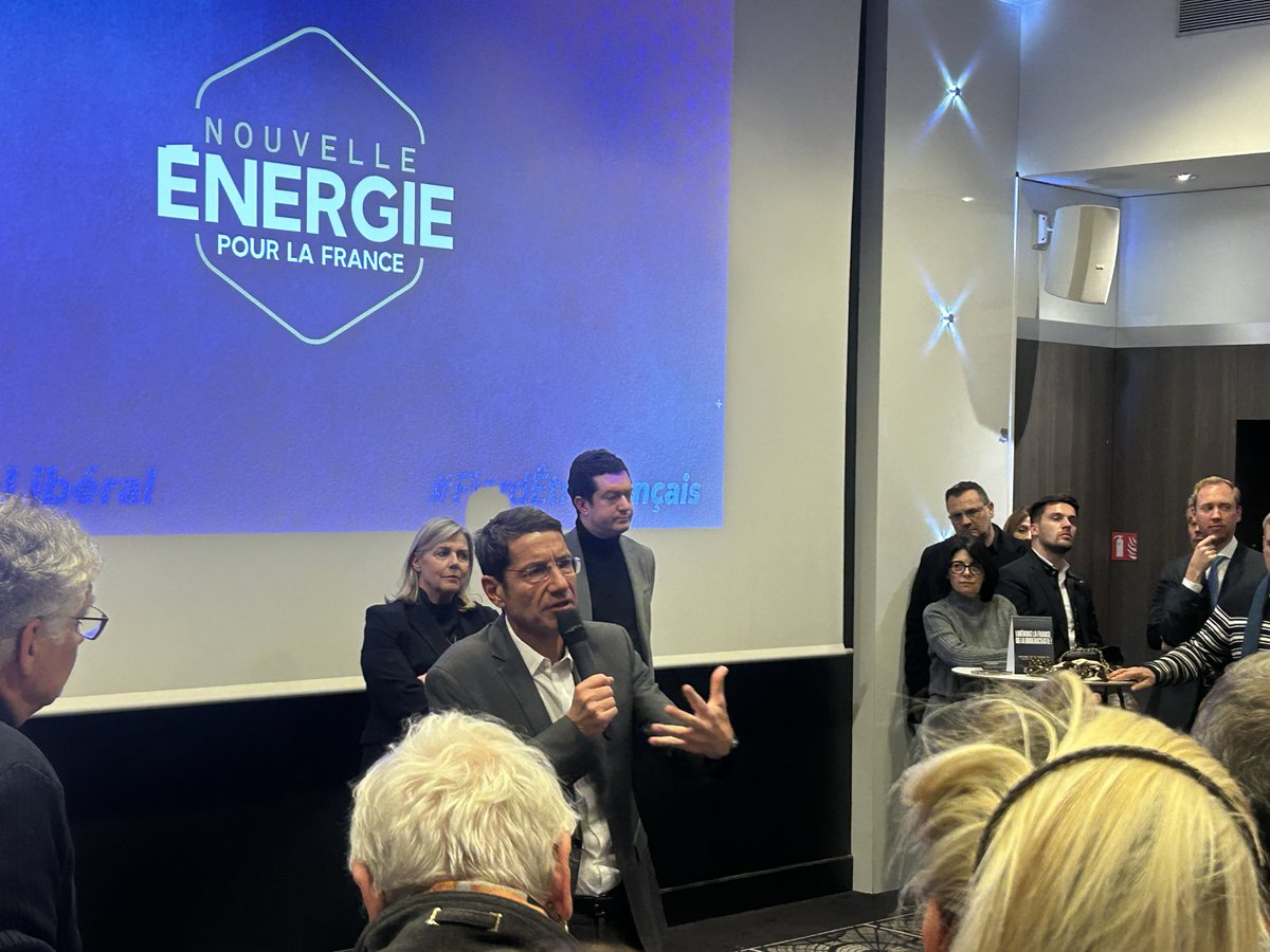 Belle soirée aux côtés de notre président <a href="/davidlisnard/">David Lisnard</a> et de nos élus <a href="/Nouv_Energie/">Nouvelle Énergie</a> après cette journée de congrès. Nous sommes ceux qui veulent s’en sortir pour préparer l’avenir dans chacun de nos territoires.