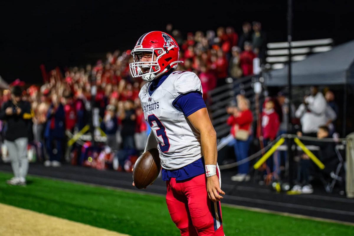 HHQBCLUB's tweet image. ‼️THIS IS HUGE‼️
✅VOTE VOTE VOTE✅
🏈Home Team Friday MVP of the Year

🔗 tristatehomepage.com/htf-mvp-voting…

✅@JettGoldsberry 
✅@realpeytongray 
✅@daltonpledger24 

@Davidm1983 @coach_wilk12 @hhpatriots @NorthSpencerSch @hometeamfriday @PocketAthletics