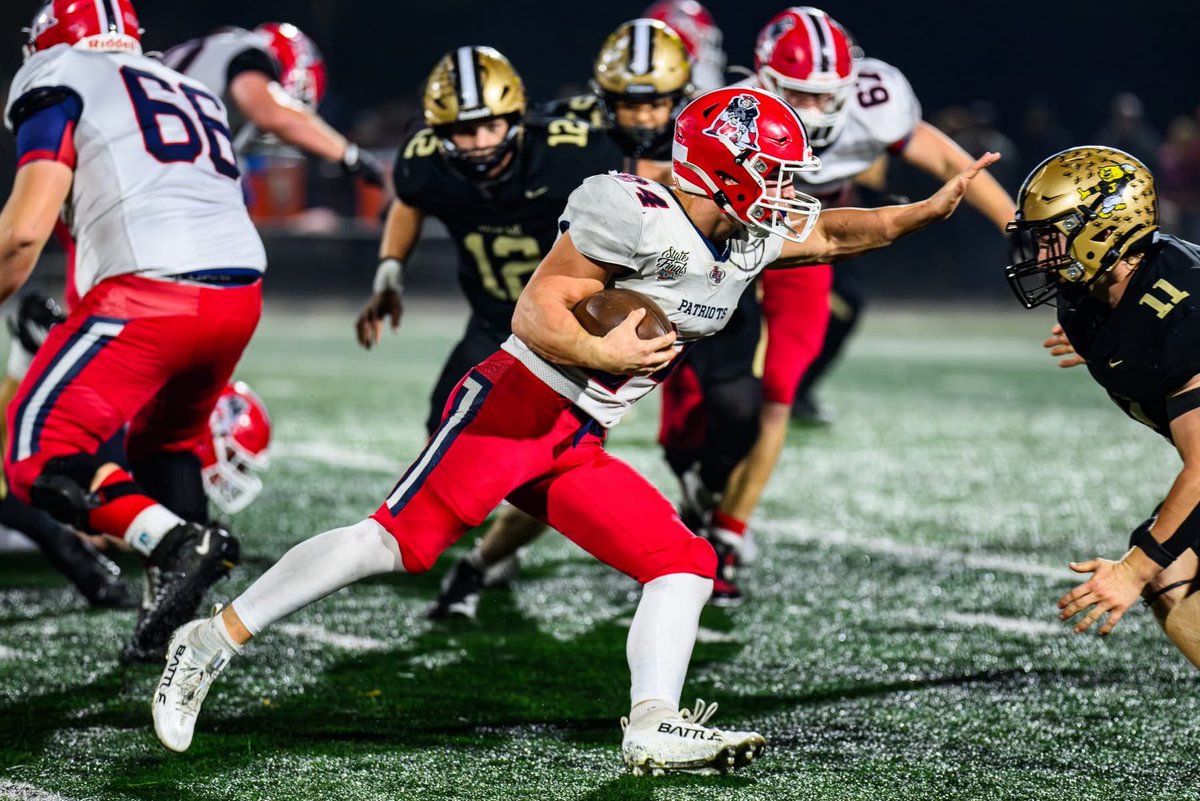 HHQBCLUB's tweet image. ‼️THIS IS HUGE‼️
✅VOTE VOTE VOTE✅
🏈Home Team Friday MVP of the Year

🔗 tristatehomepage.com/htf-mvp-voting…

✅@JettGoldsberry 
✅@realpeytongray 
✅@daltonpledger24 

@Davidm1983 @coach_wilk12 @hhpatriots @NorthSpencerSch @hometeamfriday @PocketAthletics