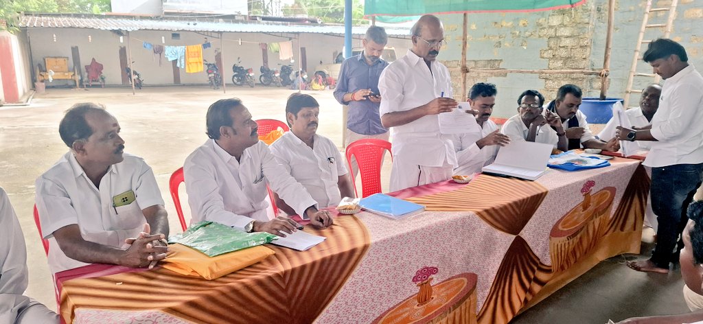 PPalaniappanDMK's tweet image. மாண்புமிகு தமிழ்நாடு முதலமைச்சர் அண்ணன் தளபதி திரு @mkstalin அவர்களின் வழிகாட்டுதலின்படி,

தருமபுரி மேற்கு மாவட்டம்
நேற்று பாப்பிரெட்டிப்பட்டி சட்டமன்றத் தொகுதி தருமபுரி தெற்கு ஒன்றியம் பாப்பிரெட்டிப்பட்டி 
தேர்தல் பொறுப்பாளர் திரு.எவரெஸ்ட் N.நரேஷ் குமார் அவர்கள் முன்னிலையில்.…