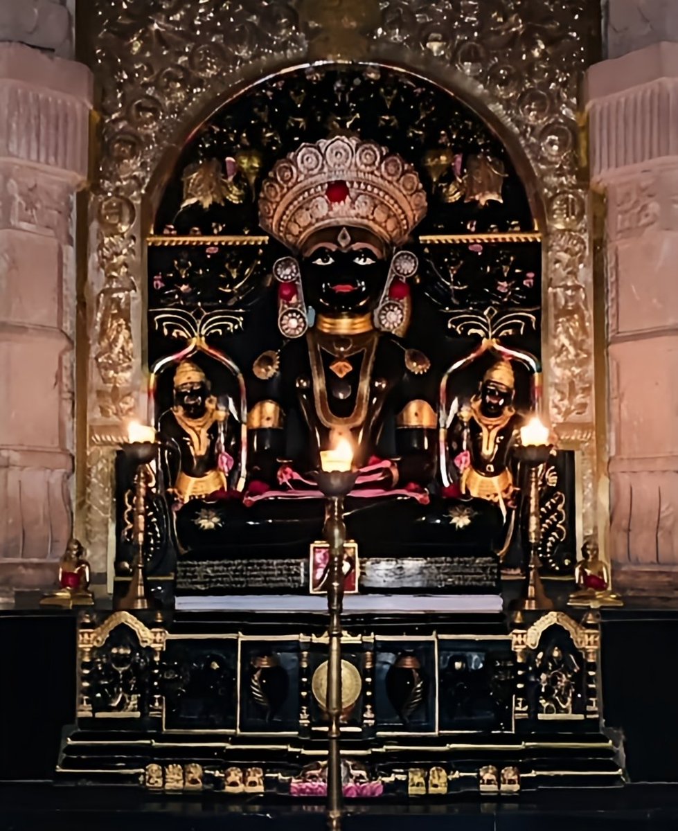 JainGoldnMandir's tweet image. 🔰भाग्यशाली आज अमावस है✨
यथाशक्ति जिवदया, अनुकंपा दान करे 🙏

🙏आज के दर्शन 🔔🔔
🙏श्री नेमिनाथ भगवान💖
🛕 श्री नागेश्वर पार्श्वनाथ जैन मंदिर 🙏
🇦🇹 नागेश्वर, जामनगर रोड,
🇨🇮 राजकोट, गुजरात

✊ &quot;समूह रात्रिभोजन मुक्त जैन शासन&quot;
💯 सामूहिक रात्रि भोजन त्याग हर जैनी को करना चाहिये 🙏