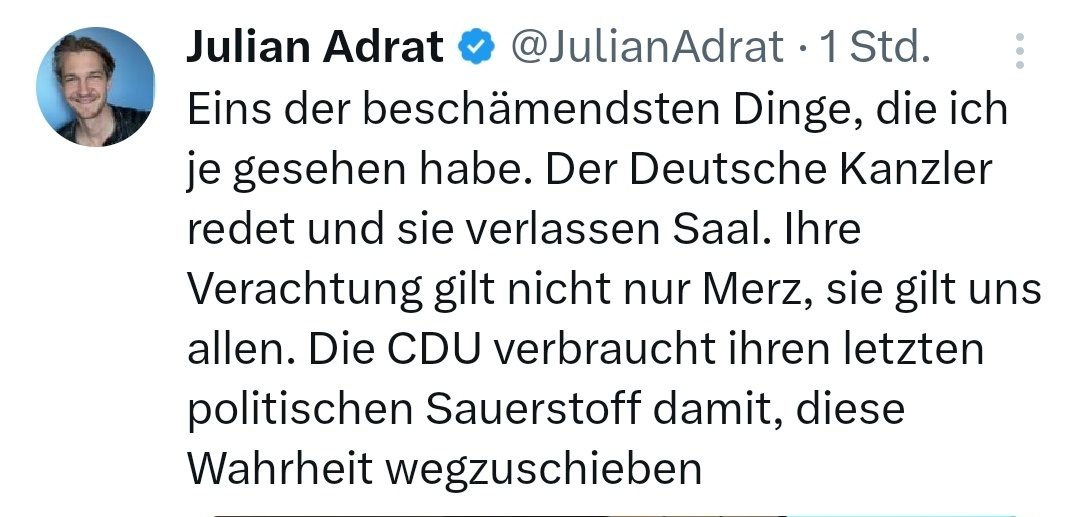 AnnLei1's tweet image. Leider verräterisch: Die, die sonst &quot;Freiheit&quot; rufen, aber diesen zivilisierten Protest jetzt scharf kritisieren oder ihm seine Berechtigung absprechen. Die Stipendiaten schreien nicht, sie unterbinden nicht, sie werfen keine Torten. Sie verlassen still einen Raum, in dem sie…