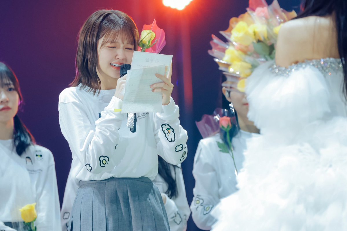 はるはるずっと泣いてる🥹
それ見て俺も泣いてた🥹

#河田陽菜卒業セレモニー
#山下葉留花