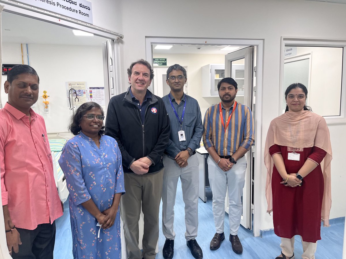 DamianoRondell1's tweet photo. Visiting the state of the art stem cell lab ⁦@MSRMHOfficial⁩ in Bangalore 🇮🇳 High quality and dear friends after 12 y partnership w UIC #GlobalBMT 🙏 ⁦@hidrhere⁩ ⁦@PalasseryRasmi⁩ ⁦@Nadim_M_Chicago⁩ ⁦@UICHemOnc⁩ ⁦@ASTCT⁩ https://t.co/tAZ0W3Gp4h