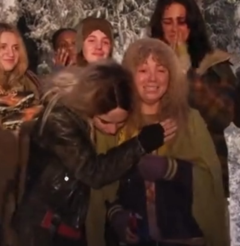 pivot_scrape's tweet image. Awww Aaaaaw