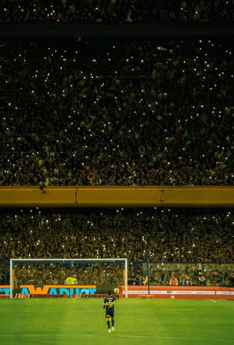 Nicoambrogi's tweet image. Dios mío esta foto