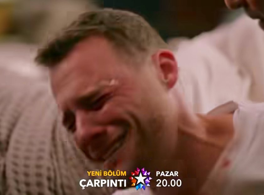 The intensity of this scene… 🥺
Aras in pieces, and Kerem delivering a performance that tears you apart from the inside. When he goes this deep, you just can’t help but suffer with him … 💔

#Çarpıntı
#KeremBürsin
