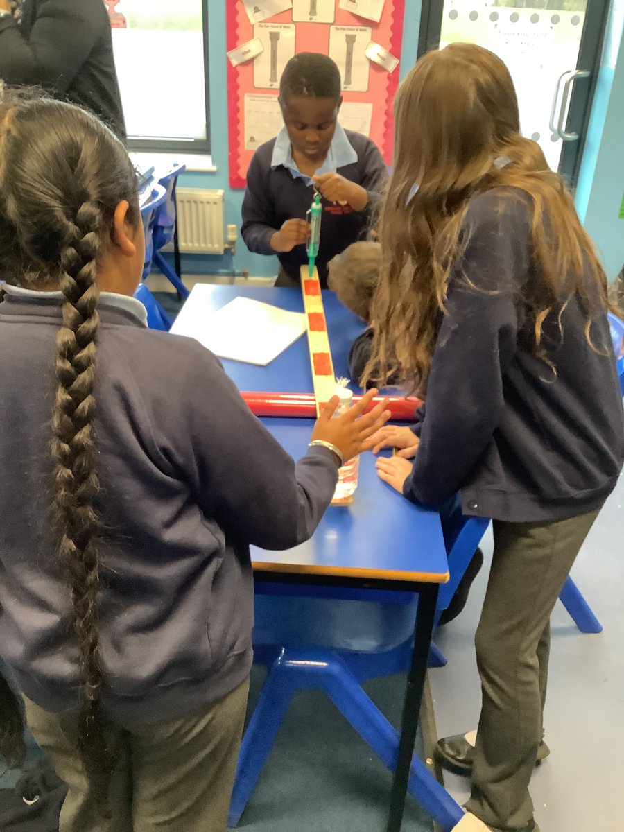 edwardeldersch's tweet image. 🚀Year 5 had a blast exploring moving machines in Science! We tested different mechanisms to see which one needed the smallest force to launch our rockets. Amazing teamwork + lots of science thinking! #STEM #Forces
