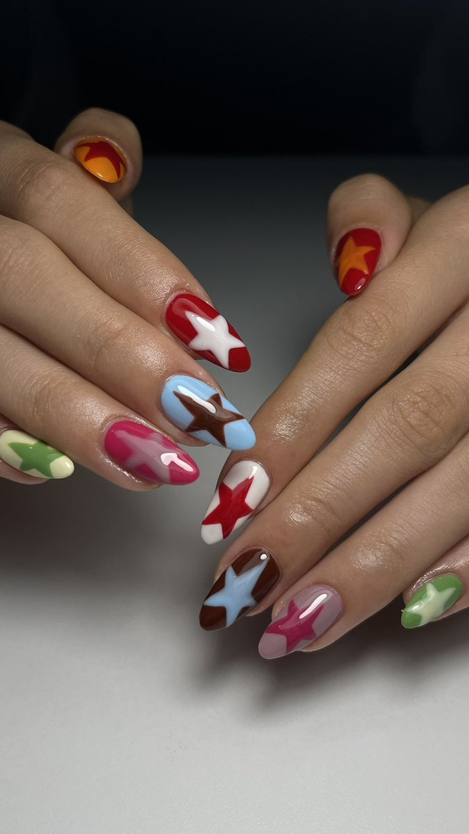 ojerasn3gras's tweet image. vengan conmigo chicas!!!
Bueno, bonito y barato…