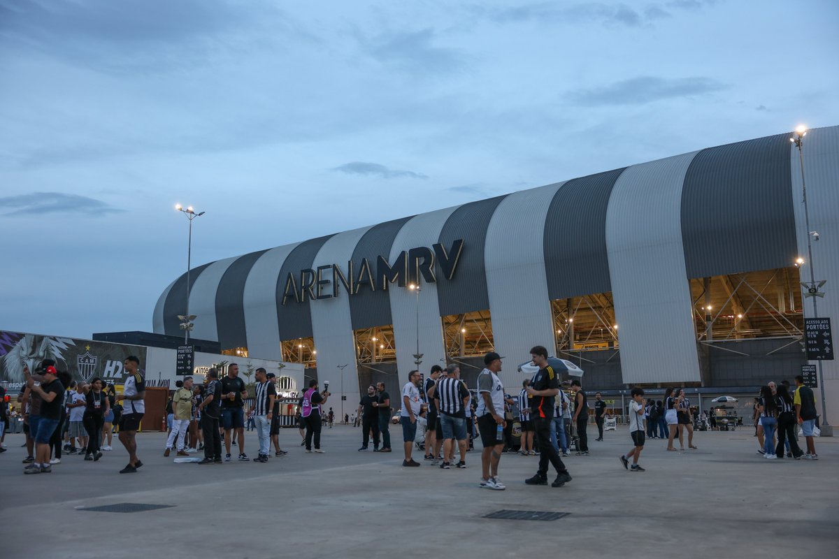 A esplanada da <a href="/ArenaMRV/">Arena MRV</a> recebe a Massa neste sábado para um momento decisivo.

Nossa casa vai ser o ponto de encontro para a final da Sul-Americana contra o Lanús. Serão quatro telões gigantes, não apenas para assistir, mas para demonstrar que o Galo é muito mais do que apenas