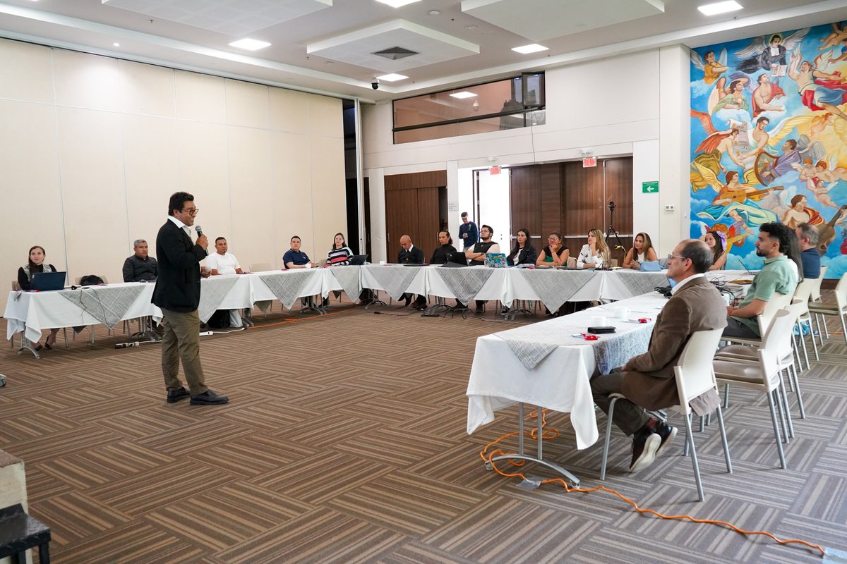 lasalledln_co's tweet photo. En De La Salle Casa de Encuentros en Rionegro, Antioquia, del 12 al 14 de noviembre vivimos el IV Encuentro de la Red de Investigación Escolar Lasallista un espacio donde Colombia, Venezuela y Ecuador se unieron para seguir fortaleciendo la investigación en nuestras obras. https://t.co/dOeEOlJITR