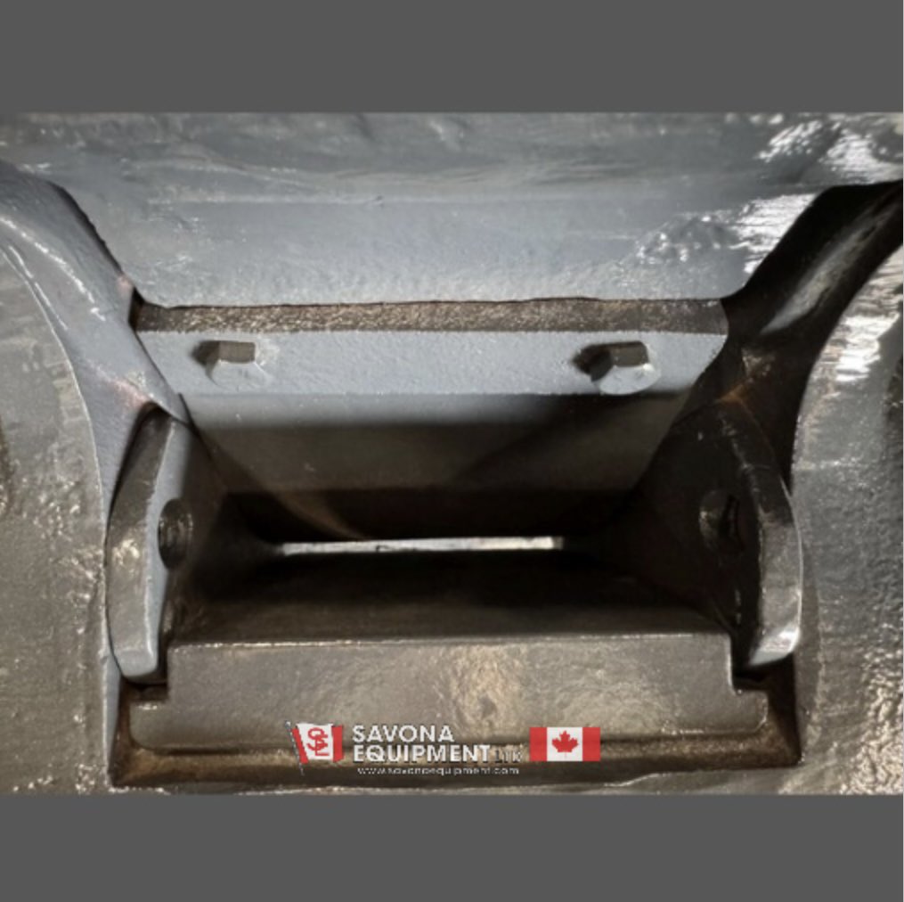 SavonaEquipment's tweet photo. Atlas 2.5in by 5.5in lab jaw crusher. 600 lbs/hr throughput capacity. 2-3HP motor required. https://t.co/mDPzZvjhlj #jawcrusher #labequipment #mininglab #crusher #crushing https://t.co/jK1sUfca8h