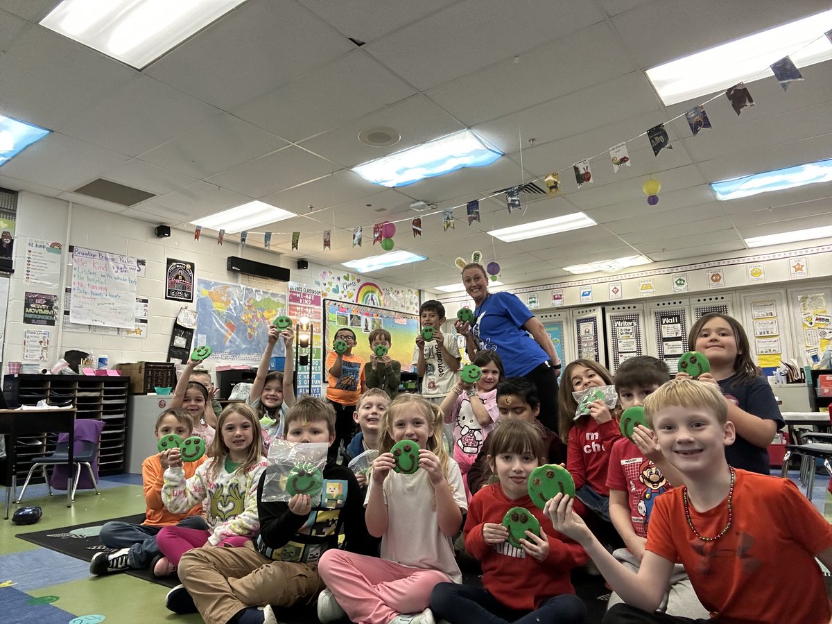 Celebrating scoring green on state testing for the 24/25 school year. We enjoyed our green smiley face cookies!!! #TMGenius #bramlagebrainiacs
