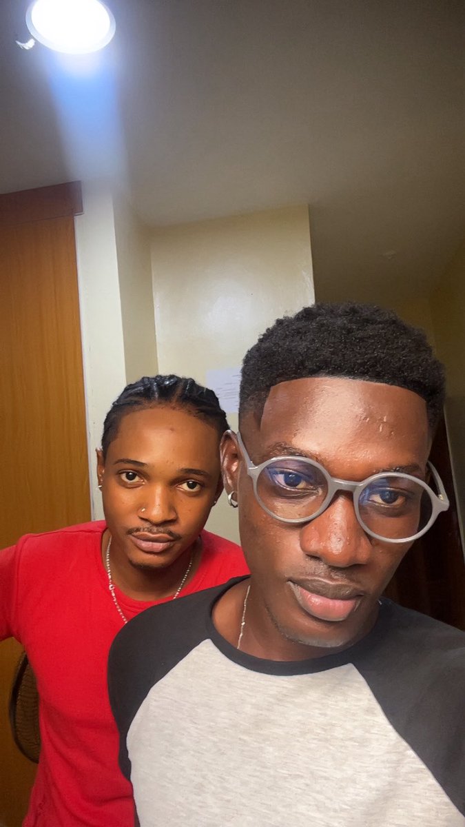 BlaqTeeme's tweet photo. Heard we’re celebrating Men today 🧔🏽 https://t.co/QtjrE1jibE