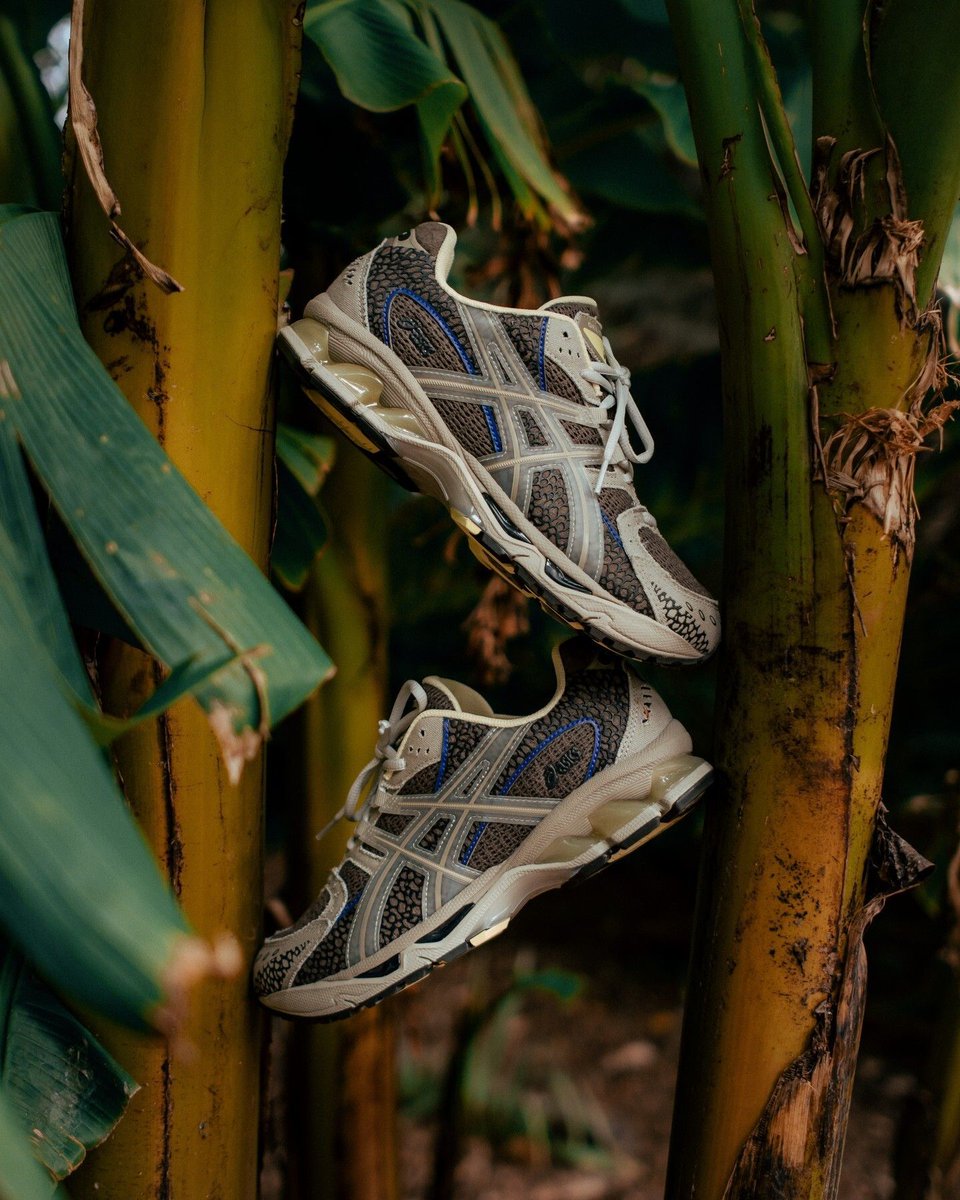 Ad: LAST SIZES via CNCPTS 18 EAST x ASICS Gel-Nimbus 10.1 