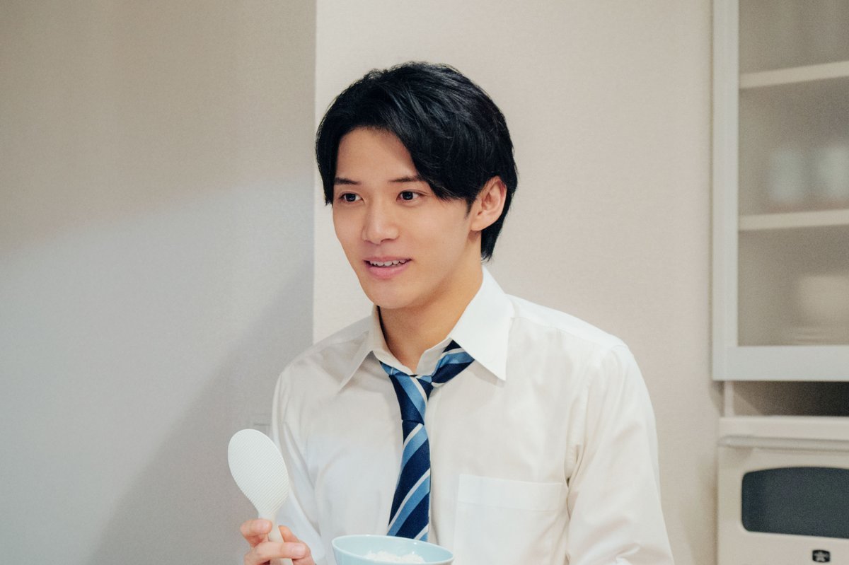 TVGweb's tweet photo. 📣1/18スタート
伊野尾慧×松本穂香「50分間の恋人」

少年忍者・黒田光輝が松本の弟役で
GP帯連ドラ初出演❗️
「国民的弟のような存在に感じて」

味方良介＆秋元真夏ら新キャスト、
メインビジュアル＆ティザーも公開🍱

🔽記事はこちら
https://t.co/mQouqgNwNh

#ドラマ50恋 @drama_50min https://t.co/09zp5MokiS