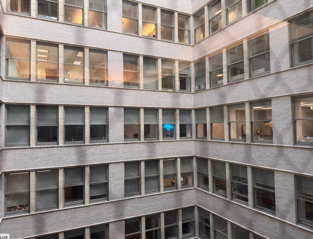 sid_mnk's tweet image. spotted