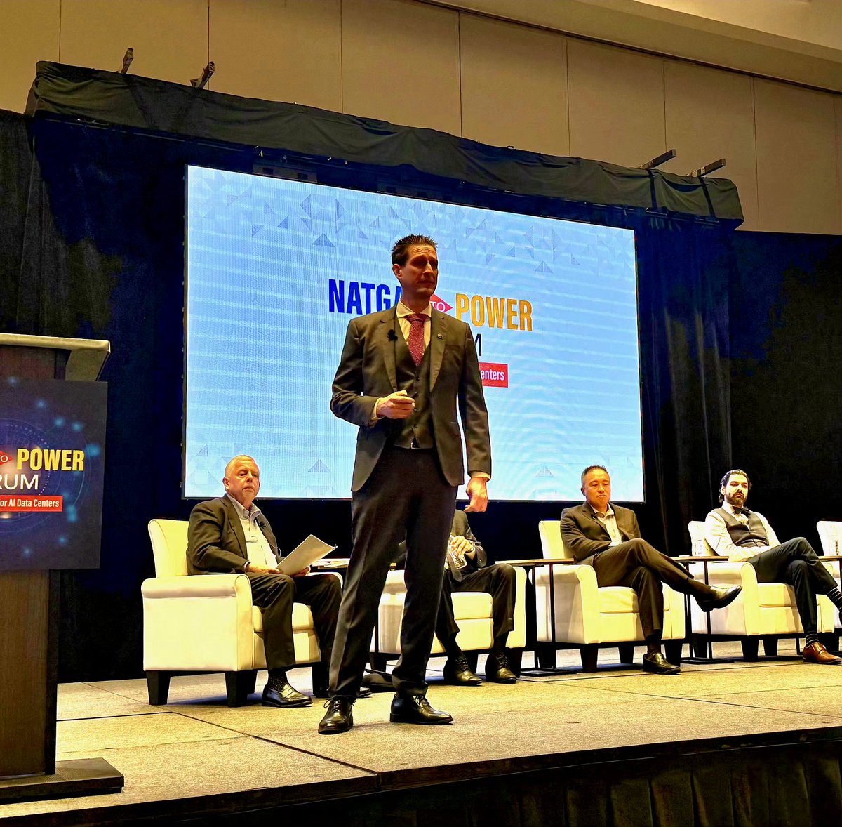 JasonLangella's tweet image. Heading home from San Antonio, Texas, after an incredible few days at NatGas to Power.

​Huge thanks to the @LDCForums team for a world-class event. 
​
​Safe travels everyone.

​#EnergyTech #Texas #DataCenters #AI #SEO