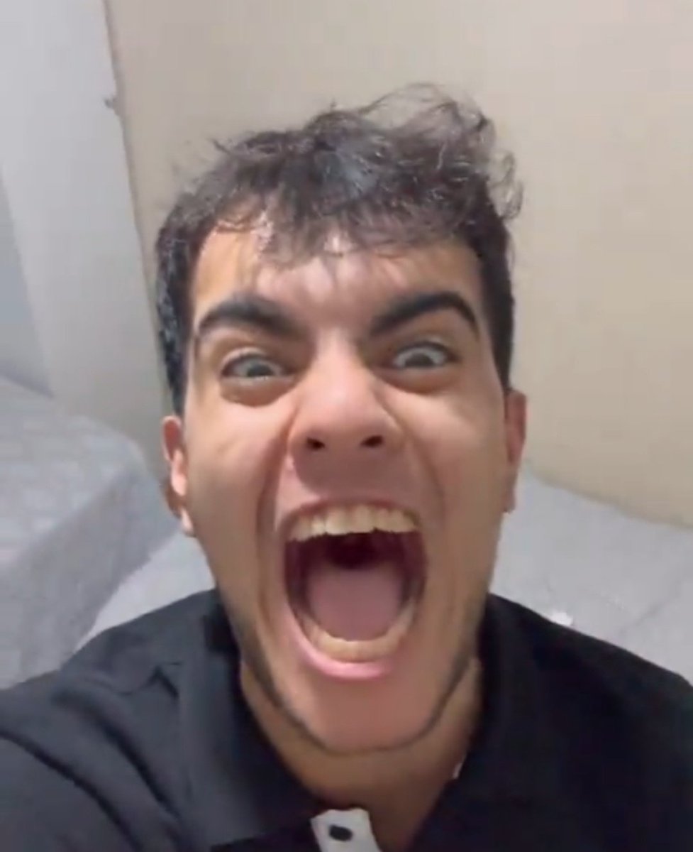 TateLUHG2's tweet photo. @Barss3111 Inbred 😂 https://t.co/4brcMHzhHB