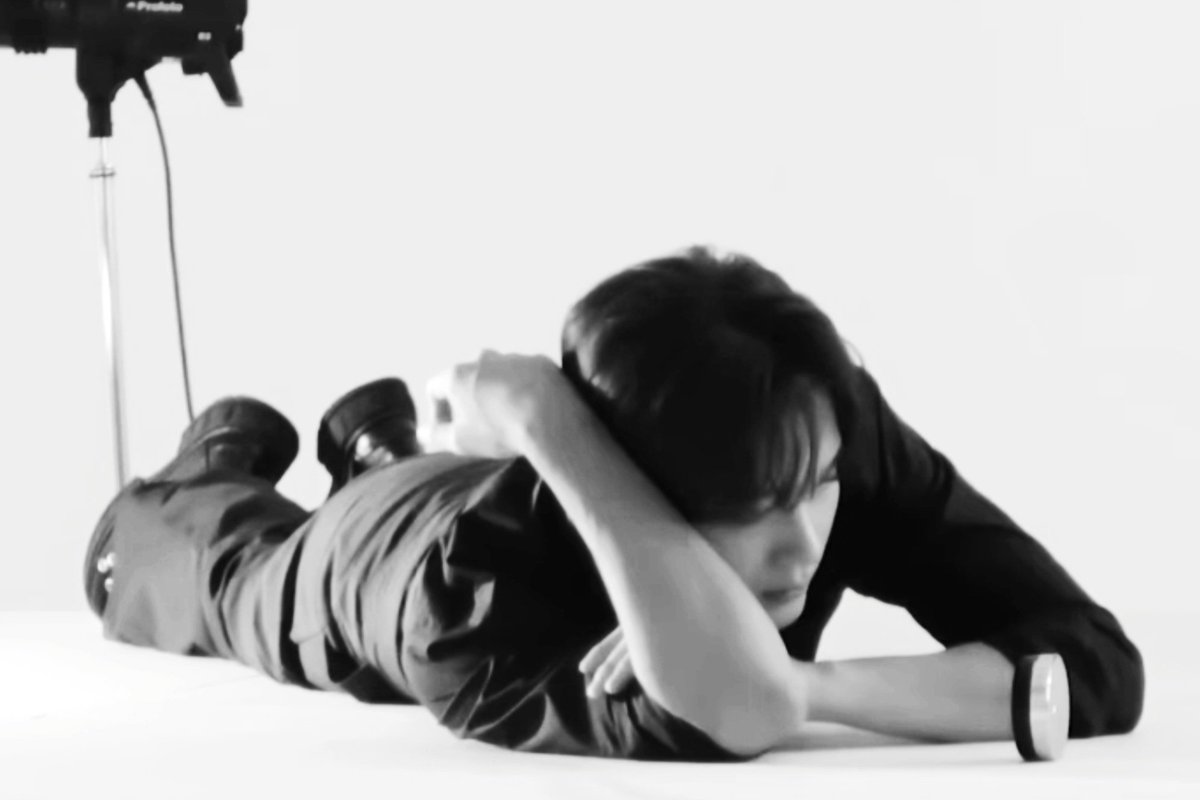 𝙙𝙖 tweet media