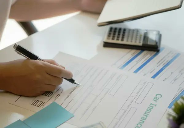 TravellingSE's tweet image. 10 Common Mistakes People Make When Buying Car Insurance
Visit to learn more &amp;gt;&amp;gt;&amp;gt; instay.online/2025/11/10-com…
#CarInsurance #AutoCoverage #InsureYourRide #SafeDriving #InsuranceSavings #VehicleProtection #RoadSafety #InsuranceTips #CoverageMatters #DrivingPeace