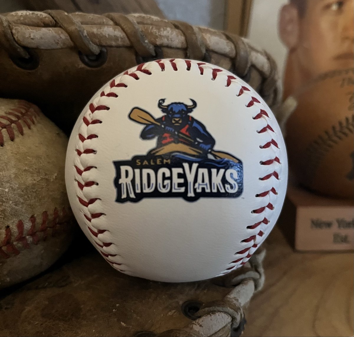 StormStacks's tweet image. Papa Storm brought this ball back for me from trip to Virginia - MiLB Salem RidgeYaks. He thought the name was funny. I thanked him of course, and won’t tell him they are an affiliate of the evil red sux.
