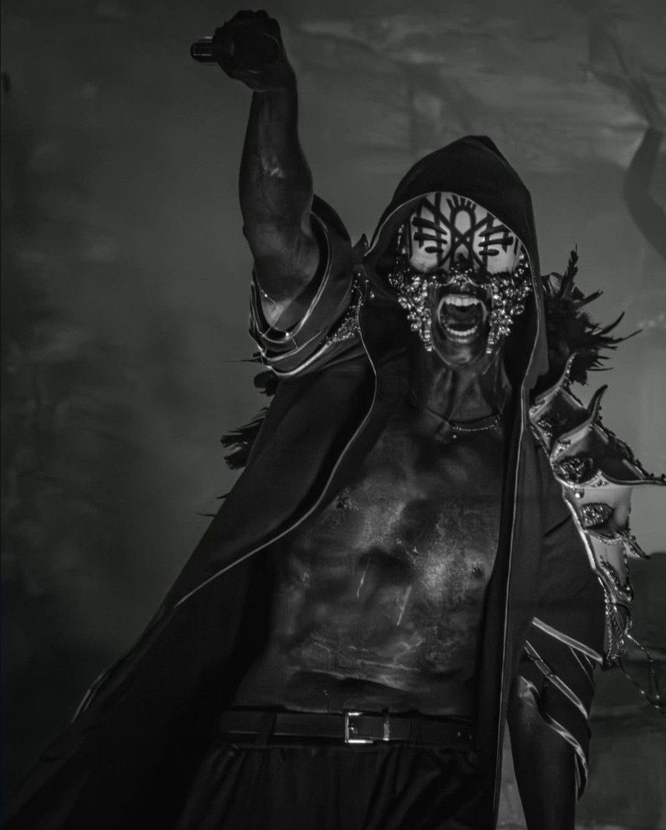 annanefarious's tweet image. i’m still here btw