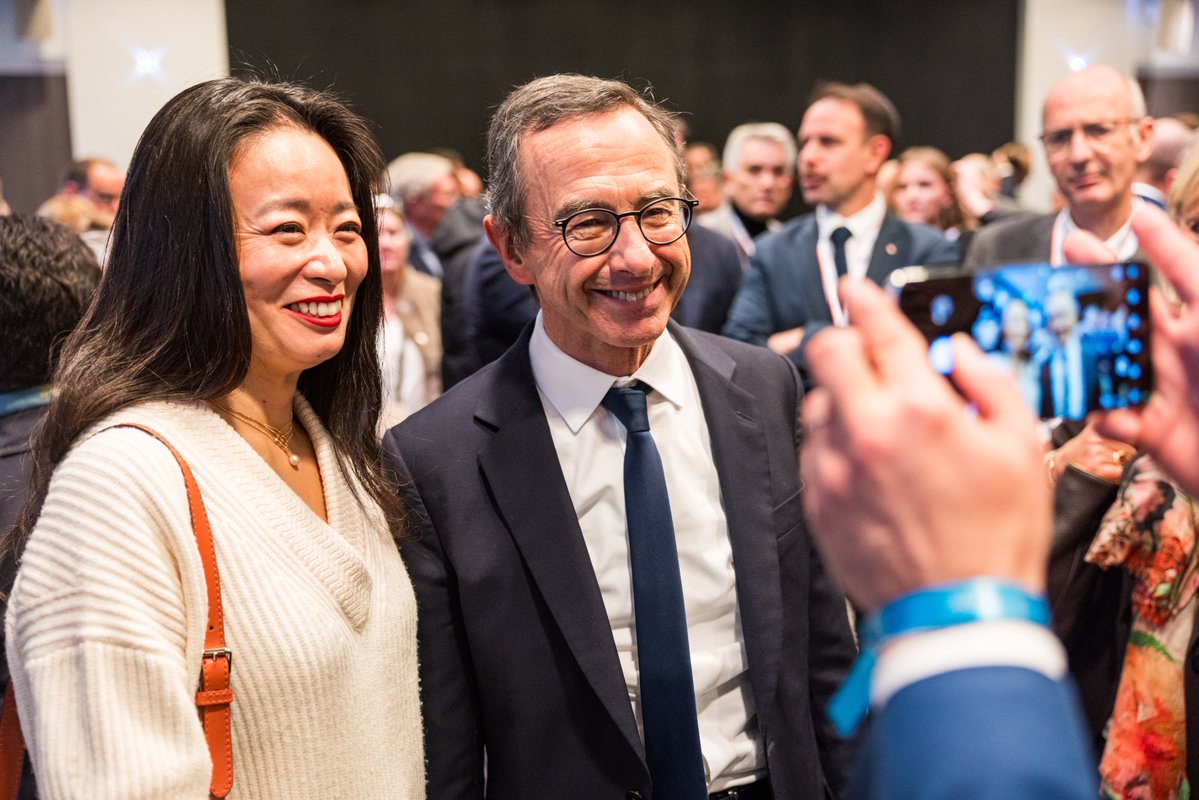 En marge du Salon des Maires, <a href="/BrunoRetailleau/">Bruno Retailleau</a> a réuni les maires de notre famille politique pour échanger sur les priorités des territoires. Engagement, proximité, autorité républicaine : ils sont en première ligne pour défendre nos communes et nos valeurs.