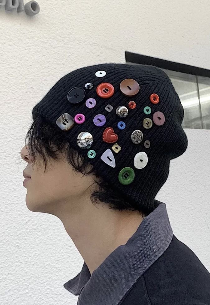 button pin hat beanie