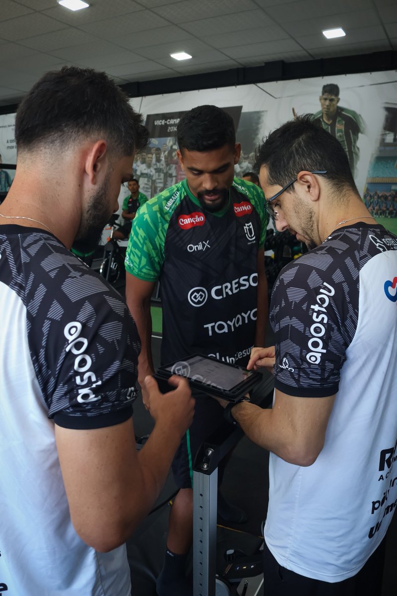 maringafc's tweet image. Vamos ao trabalho!

O elenco maringaense realizou nesta quarta-feira, 19, avaliações físicas e biomecânicas em nosso Núcleo de Saúde e Performance, visando avaliar a força dos atletas! 

Vamos pra cima, Maringá! 🖤🤍💚

📸 Wendel Gomes/MFC

#maringafc #maringa #mfc #futebol…
