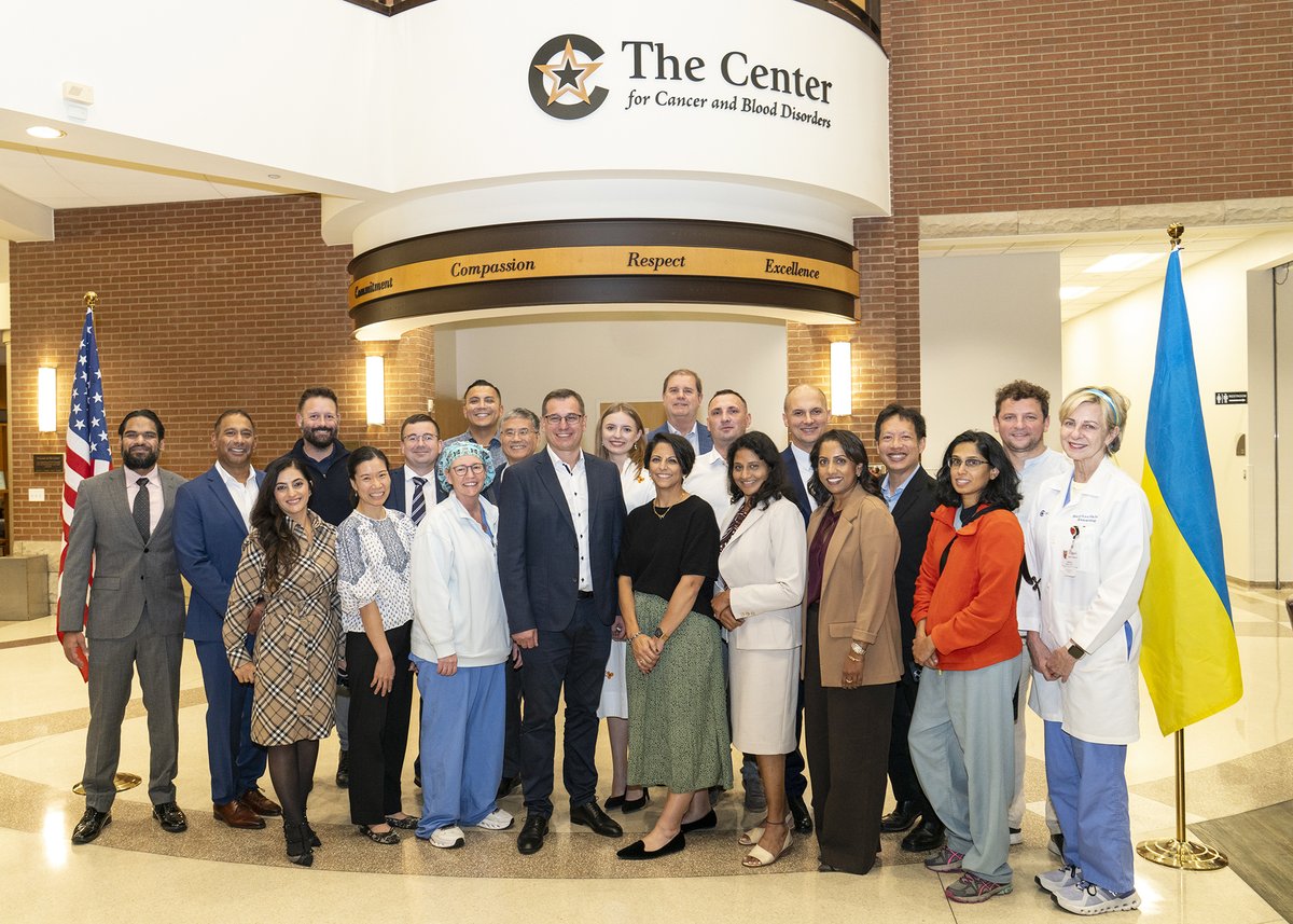 UNTHealth_TCOM's tweet image. Despite being ravaged by three years of war, a group of physicians from Ukraine was welcomed to @TheCenterTX , which is spearheaded by TCOM graduates Dr. Ray Page and Dr. Bibas Reddy. The physicians spent two weeks observing best practices to take home to Ukraine. Great work! 🇺🇦