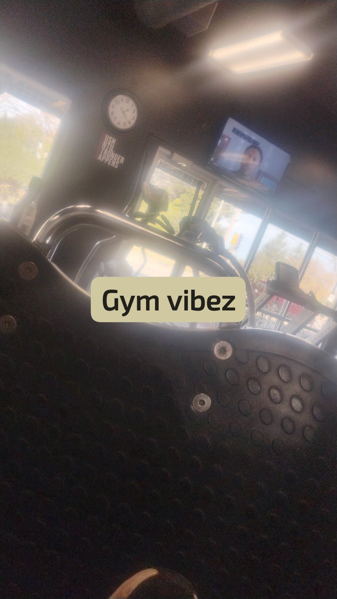 itzTiffanyy24's tweet image. Gym Vibes😏