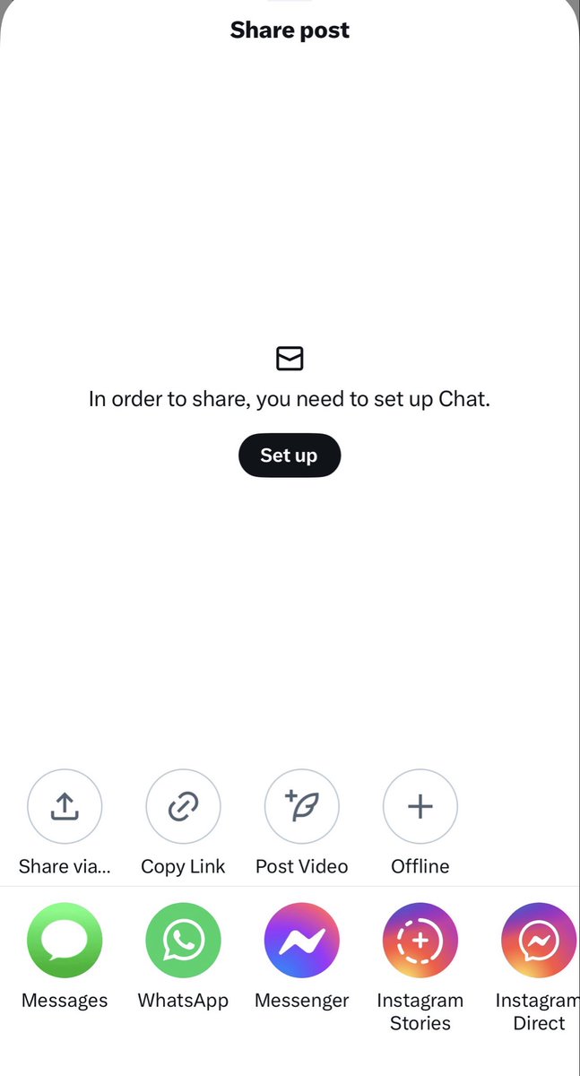 mrobbinsnyc's tweet image. A little PSA for you all. If you get the message below when you want to share a post outside this platform, you DO NOT need to set up Chat to share. Just ignore it and click where you wish to share the post as you’ve always done before. #SocialMediaTips #tech #messaging