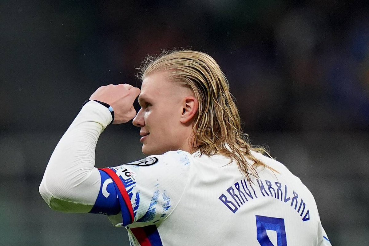 DxBruyneSZN's tweet image. Erling Haaland is the face of the sport. The most likeable football player around