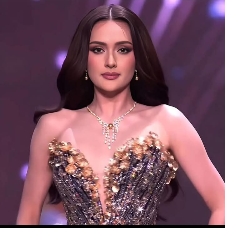 Korona nalang ang kulang perfect 👑👑👑 #Ahtisa #missuniversephilippines #MissUniverse