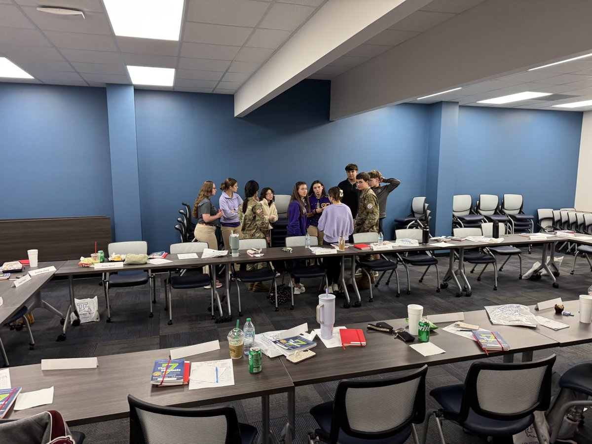 Great meeting with my Student Advisory Committee today! 📣

Grateful to have a former member, now thriving at Louisiana Tech, return to share real, practical advice on scholarships, college life, and making the most of the journey. 😊
#YouBelongHere📍 
#StudentVoice