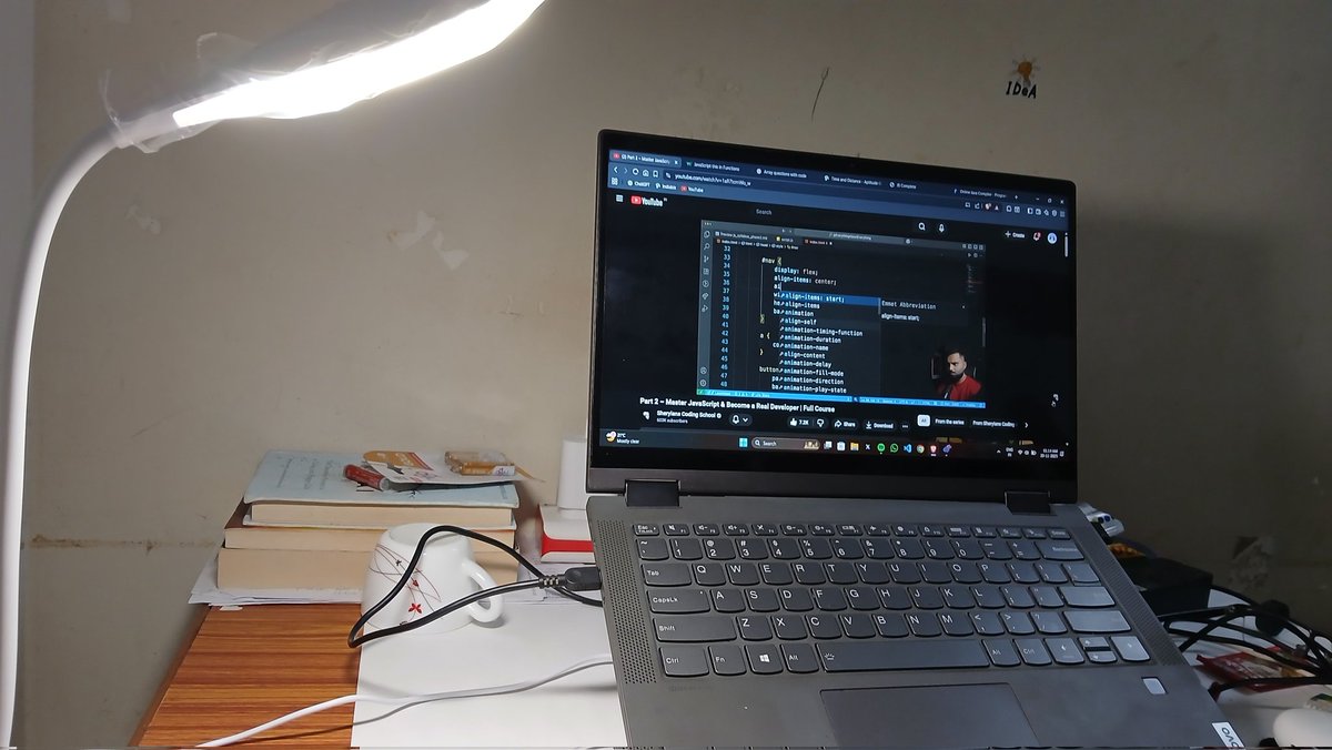 ANKIT052003's tweet image. JS Journey: Day 4/100 ✅
​Today was all about interactivity:
• Timers &amp;amp; Intervals
° localStorage, sessionStorage.
• Event Listeners 👂
• DOM Manipulation 🛠️
​Making buttons actually work &amp;gt;&amp;gt;&amp;gt;&amp;gt;
​#BuildInPublic #JavaScript #DevCommunity