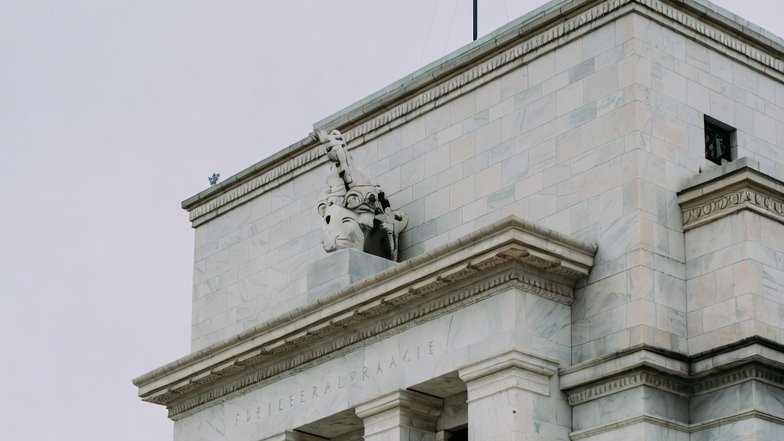 marcosatorres's tweet image. 📝 Per FOMC meeting this afternoon, Fed officials are thinking about stopping the balance sheet runoff soon. They’re also considering using more short-term Treasury bills in the future. #FOMC #FederalReserve