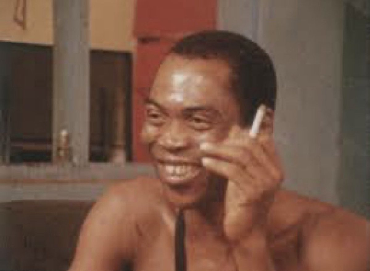 Just realized my phone has been on 1% for the past 47 minutes, and somehow it’s still alive. Respect the survivor  🙇‍♂️ 💪

#Tobialism 
#TobialismAlphaArena #TobialismWeb_3