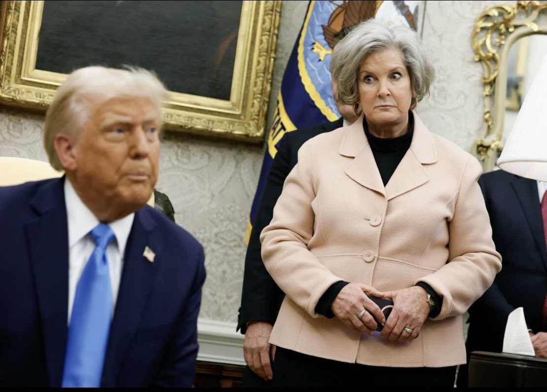 ItsJoshuaYoon's tweet image. What a 💩 show

Bunch of clowns 🤡 in the White House 

America is such an embarrassment right now

Susan Wiles is a JEEW pet

No one is stronger than WE THE PEOPLE

I THINK IT IS TIME WE THE PEOPLE SHOW THESE GOON WHO THE REAL BOSS IS

When the government fears the people

We…