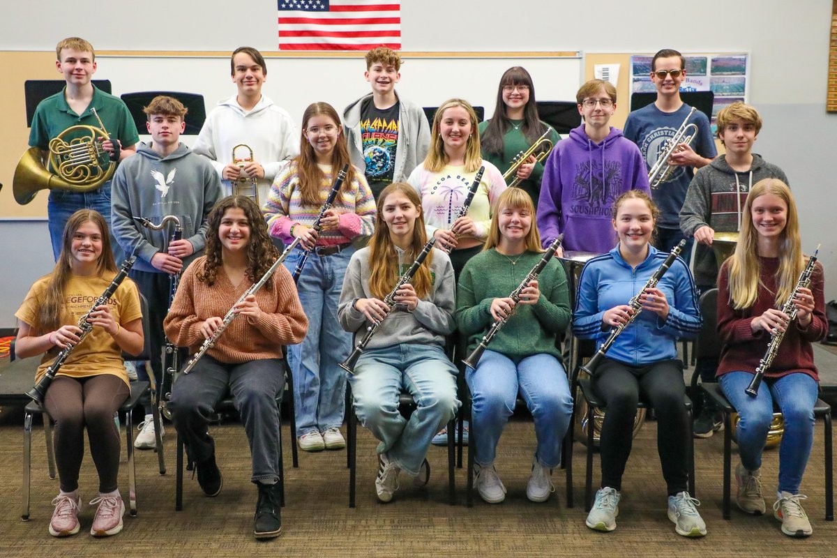 Students from Excelsior, Oak Ridge, and Linn-Mar High School were selected for the NEIBA Honor Band Festival on December 6. They will rehearse and perform in select ensembles with students from across NE Iowa. Read more here: linnmar.k12.ia.us/news/linn-mar-… #WeAreLinnMar