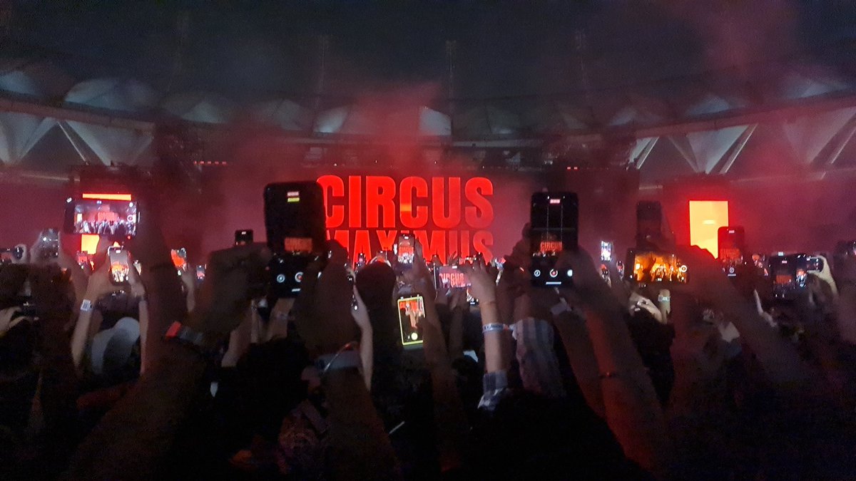 m0city's tweet photo. @trvisXX @trvisXX im so glad i was part of this era...this shit was insane bro, i can't wait for the future tours https://t.co/nRFfOQoCaF