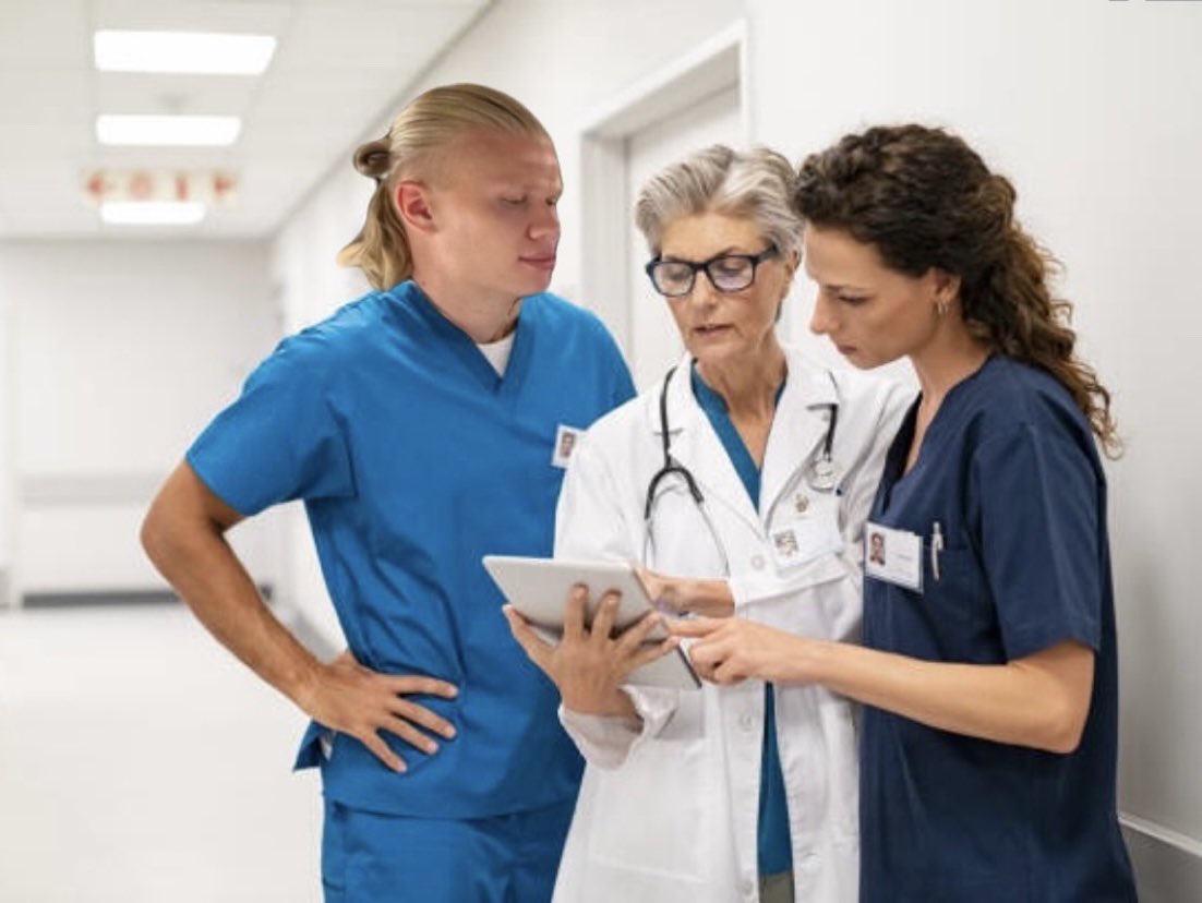 1aurarose's tweet image. did you know haaland works at a children’s hospital during his free time?