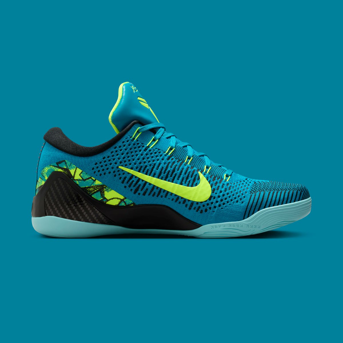 Official Images: Nike Kobe 9 Elite Low Protro FK Perspective 