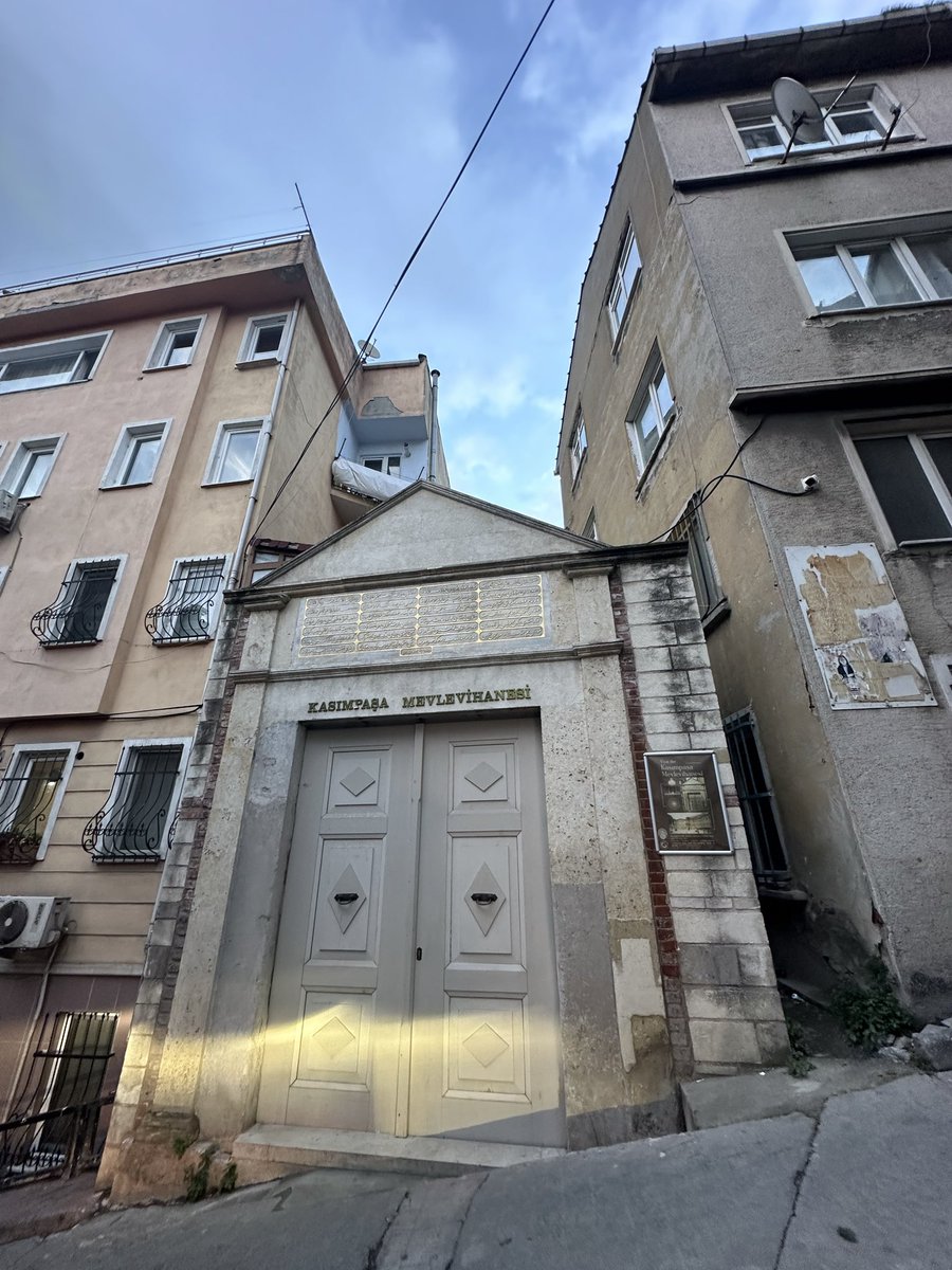 Kasımpaşa Mevlevihanesi

#İstanbul
#DeriSaadet