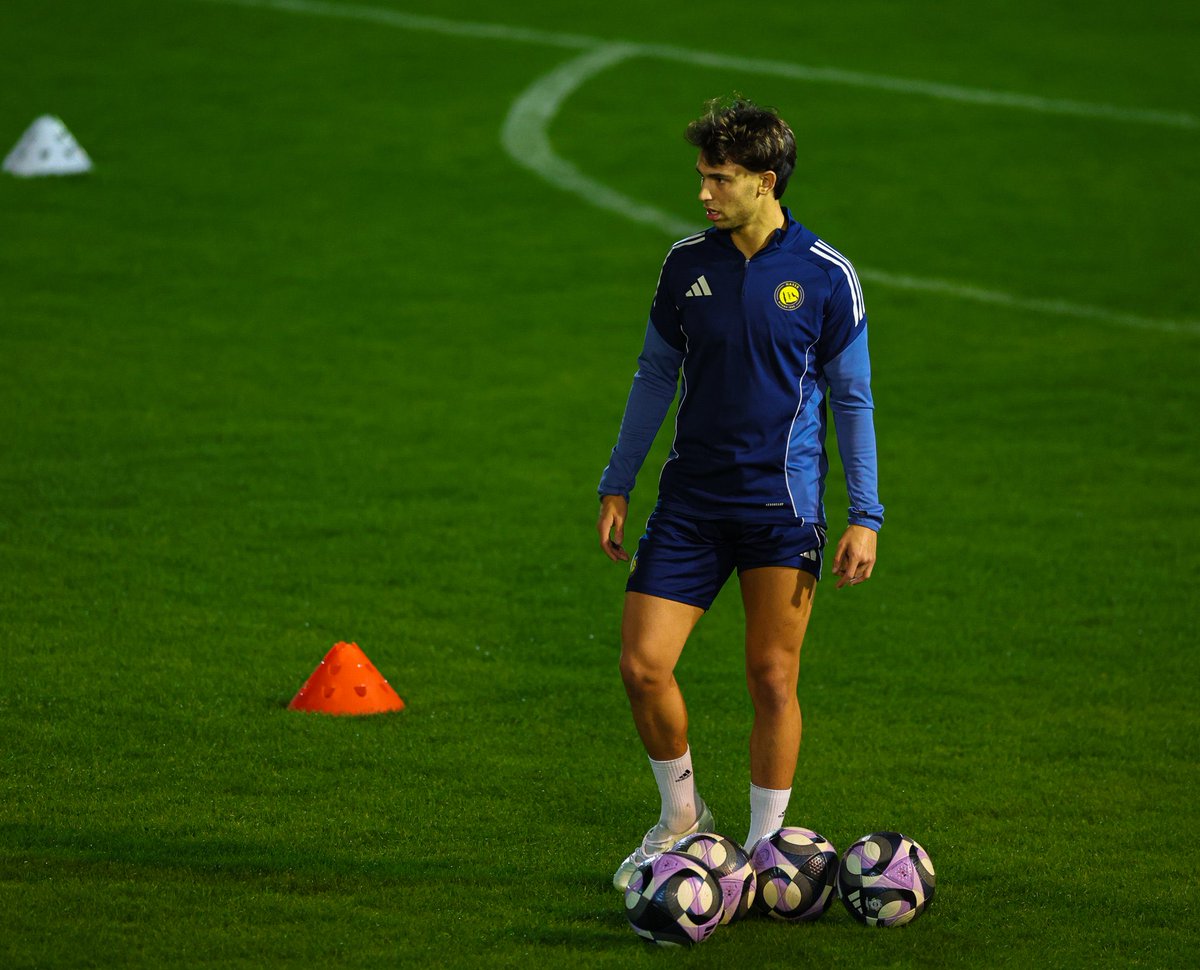 بعد فراغه من مشاركته مع منتخب بلاده البرتغال جواو يشارك في تدريبات #النصر 💛🇵🇹