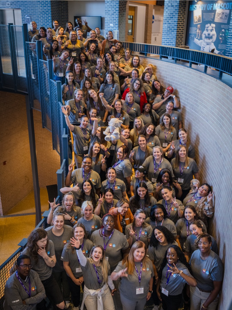 WeCOACH's tweet image. ⭐️ Member Spotlight: WCA Class #55 ⭐️

This week’s spotlight goes to an unforgettable group — the incredible women of WCA Class #55.

Welcome to the sisterhood of Academy grads. We’re honored to walk beside you and can’t wait to cheer you on throughout your journey.

#2025WCA55