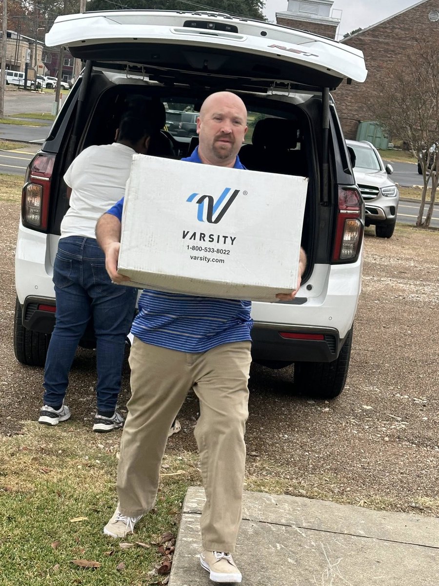 FoodShareArk's tweet image. The students at Prescott Junior High and @psd_wolves stepped up in a major way - thanks for the donation! #FoodShareArkansas #ImpactThePack #GoWolves